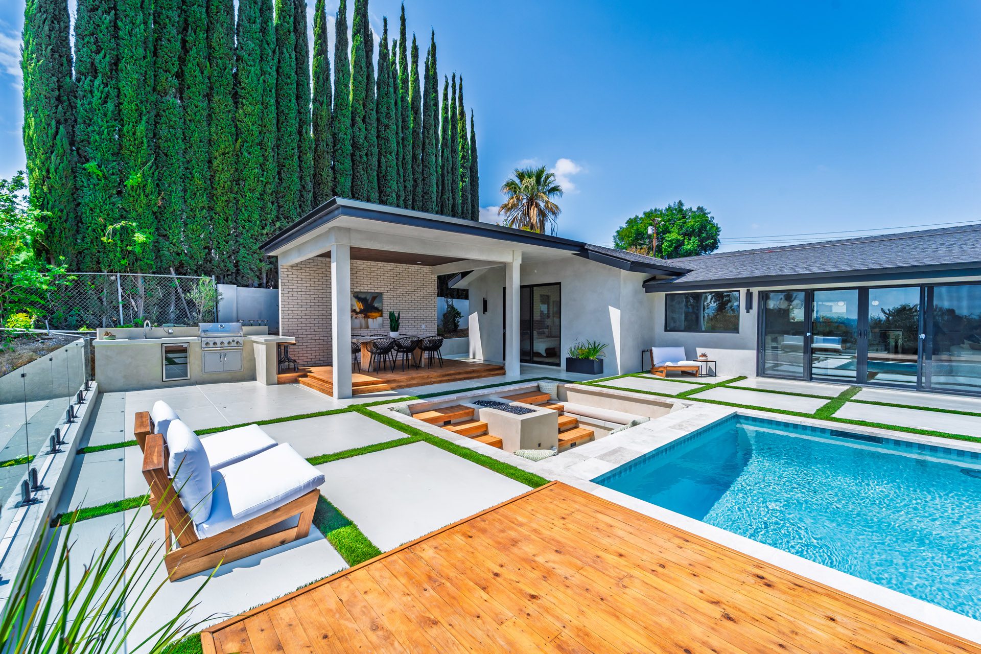 Pool terrace and outdoor living space designed by NOF DESIGN in Los Angeles